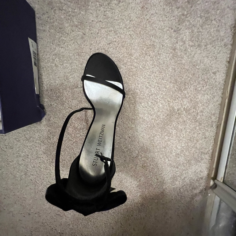 Stuart weitzman black 4 inch heels size 9 with bow at the back
